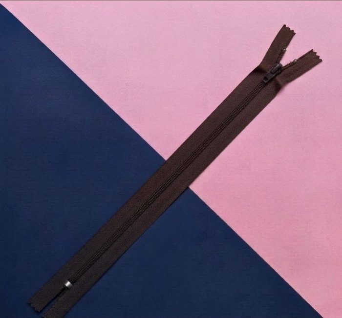 Cierre Plastico 60cm Marron
