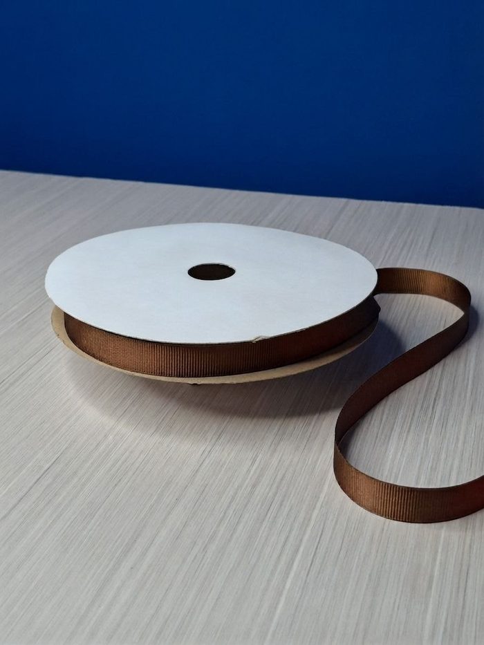 Cinta Gros #3 Marron 052 Rollo 46mts