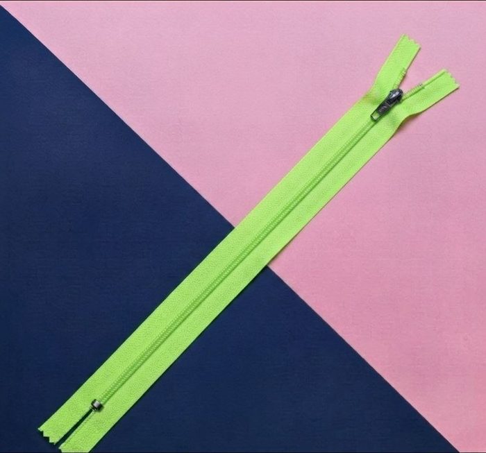 Cierre Plastico 60cm Verde Fluorescente