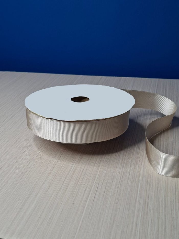 Cinta Gros #5 Beige 050 Rollo 46mts