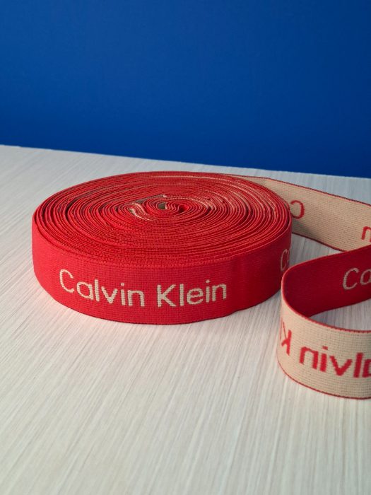 Elastica Estampada 30mm Roja Calvin Klein (10 Metros)