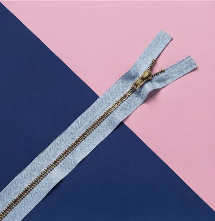 Cierre Metal Fino 20cm Celeste