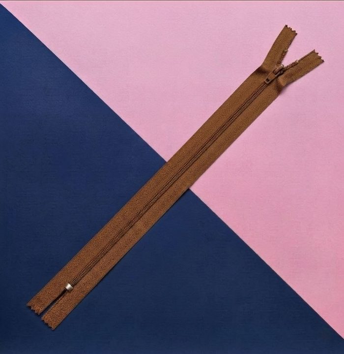 Cierre Plastico 50cm Bronce