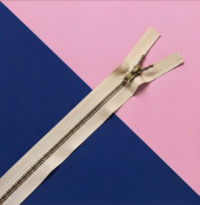 Cierre Metal Fino 20cm Crema
