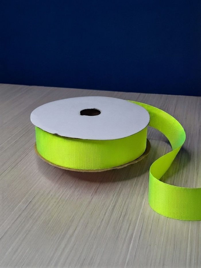 Cinta Gros #9 Amarillo Fluorecente 010 Rollo 46mts