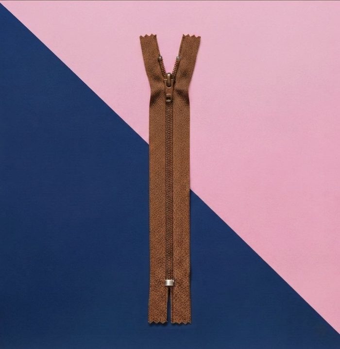 Cierre Plastico 20cm Bronce