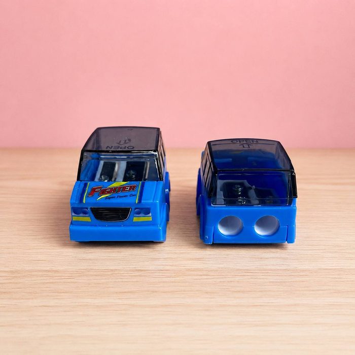 Sacapunta Con Forma De Carro - Pointer