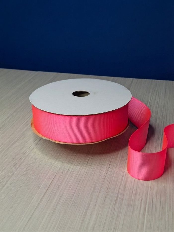 Cinta Gros #9 Rosado Flourecente 069 Rollo 46mts