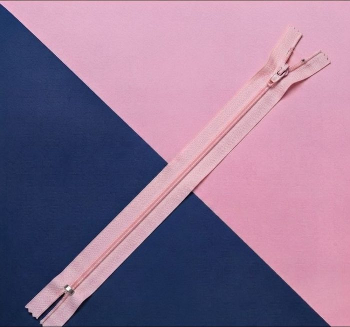 Cierre Plastico 60cm Rosado