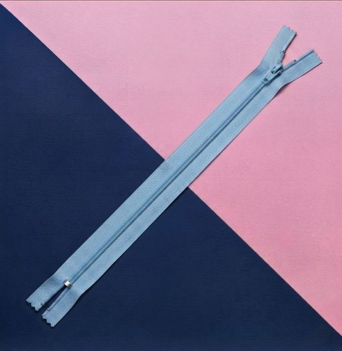 Cierre Plastico 60cm Celeste