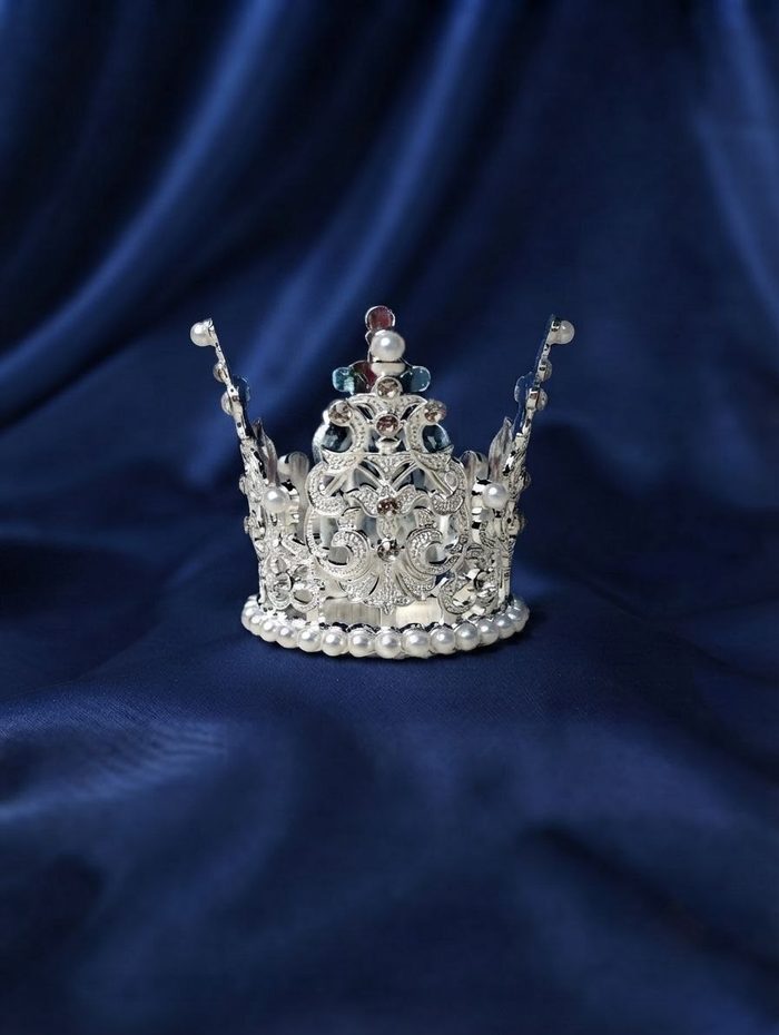 Corona Pequeña De Metal Ref 7957 Plata Con Perlas