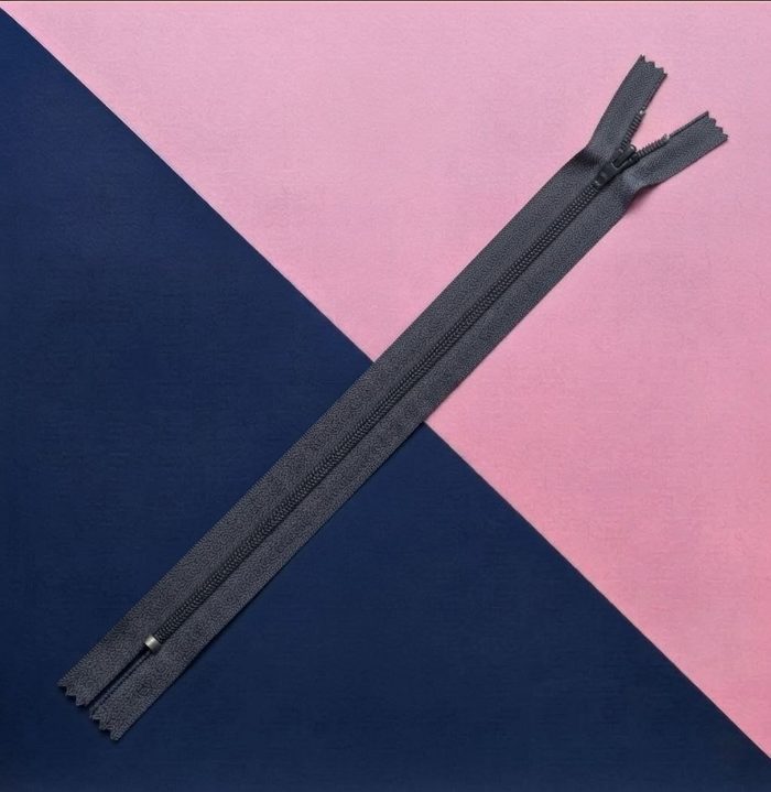 Cierre Plastico 60cm Gris Oscuro